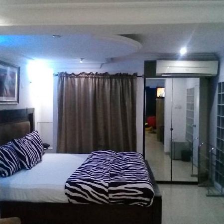 Theodawn Hotels @ Suite 29 Ikeja Eksteriør billede