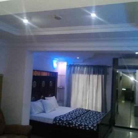 Theodawn Hotels @ Suite 29 Ikeja Eksteriør billede