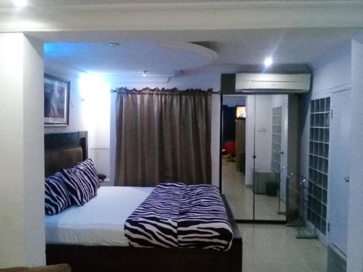 Theodawn Hotels @ Suite 29 Ikeja Eksteriør billede