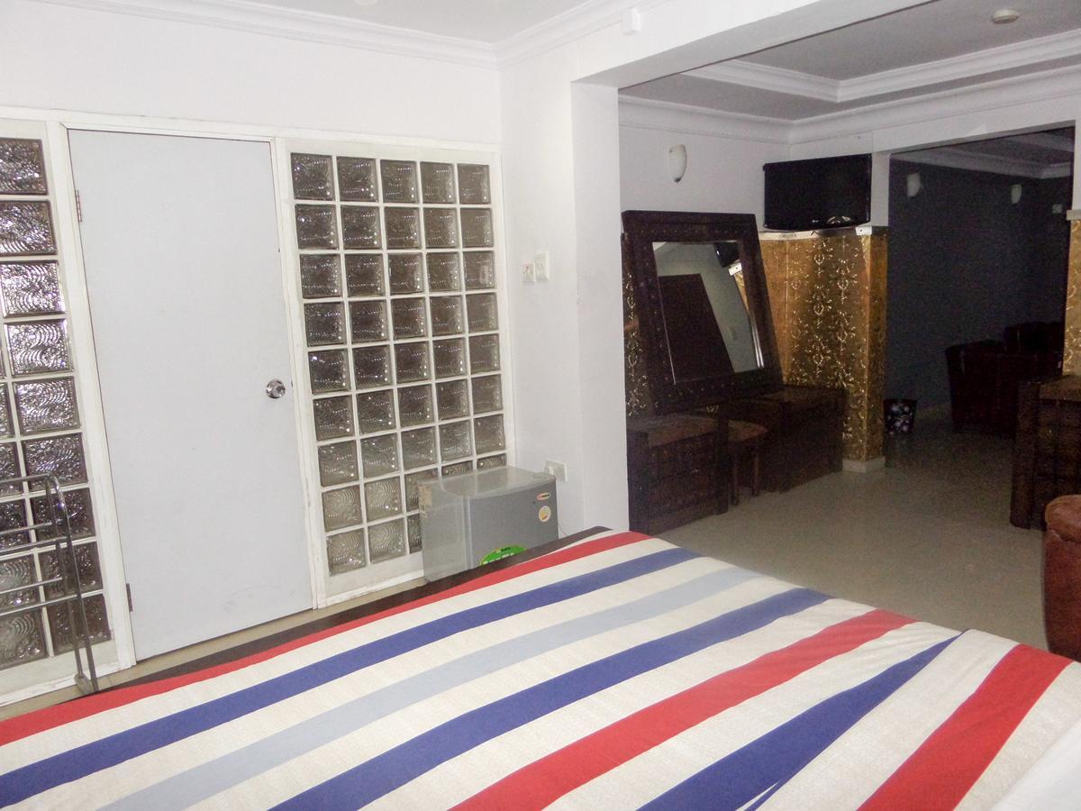 Theodawn Hotels @ Suite 29 Ikeja Eksteriør billede