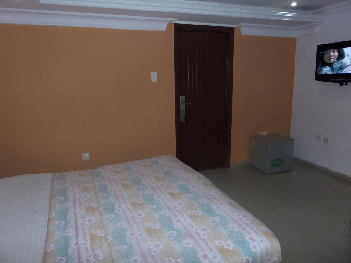 Theodawn Hotels @ Suite 29 Ikeja Eksteriør billede