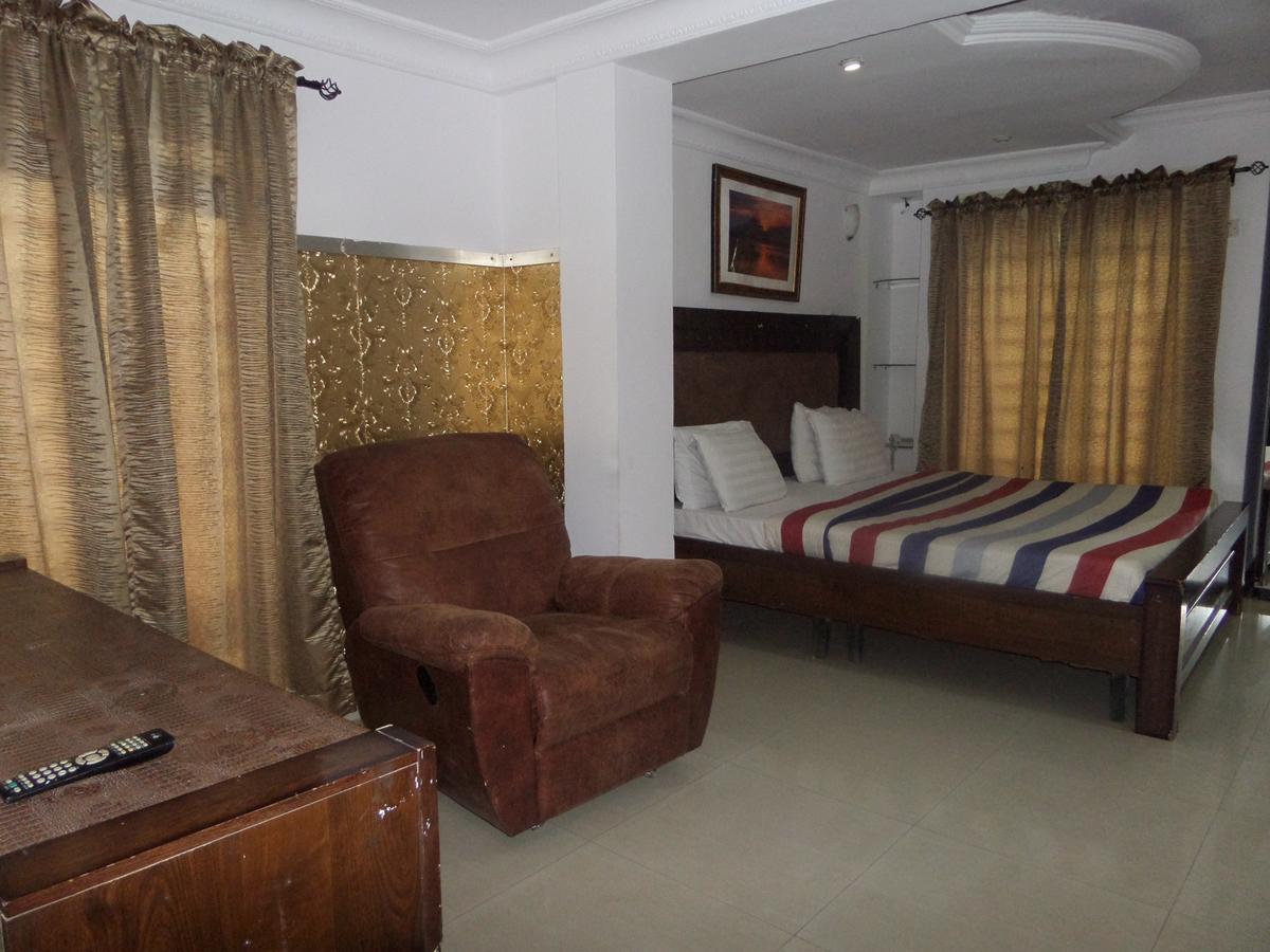 Theodawn Hotels @ Suite 29 Ikeja Eksteriør billede