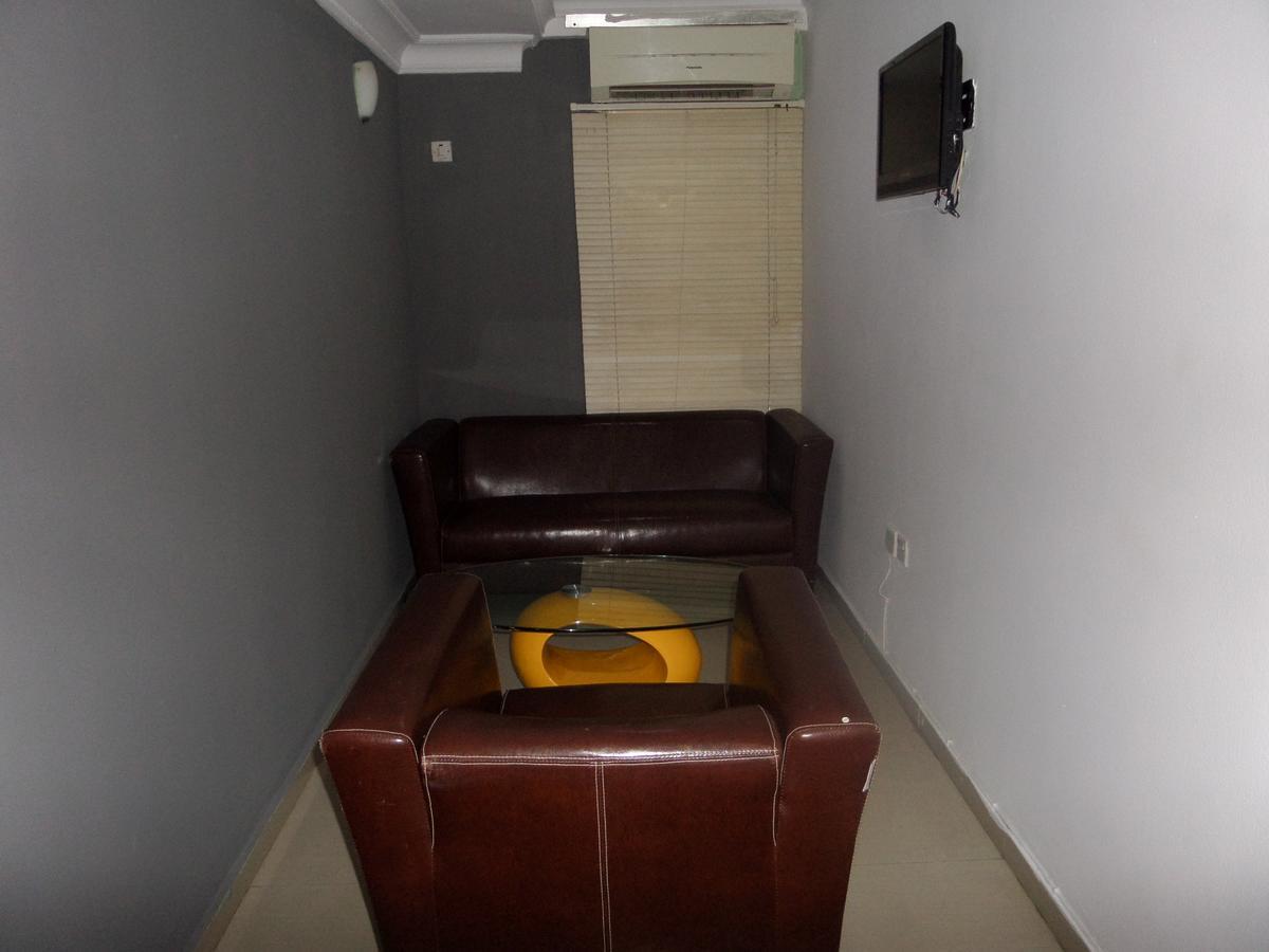 Theodawn Hotels @ Suite 29 Ikeja Eksteriør billede