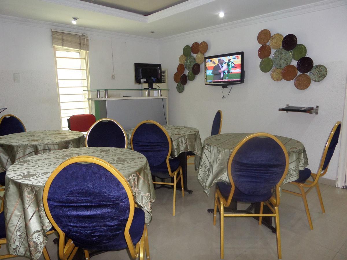 Theodawn Hotels @ Suite 29 Ikeja Eksteriør billede