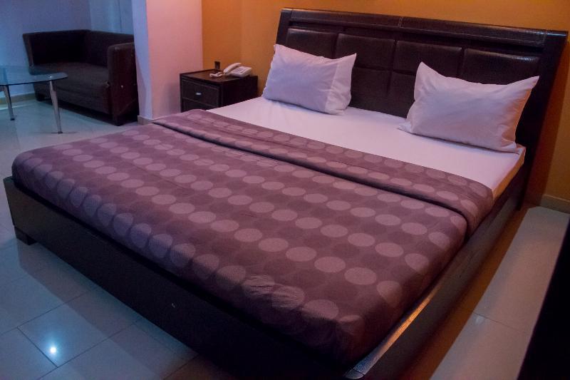 Theodawn Hotels @ Suite 29 Ikeja Eksteriør billede