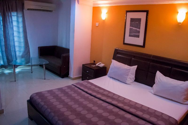 Theodawn Hotels @ Suite 29 Ikeja Eksteriør billede