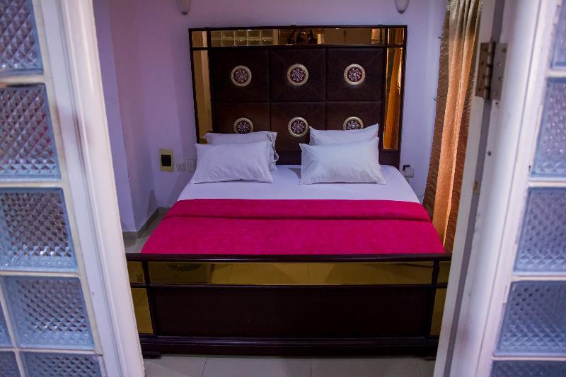 Theodawn Hotels @ Suite 29 Ikeja Eksteriør billede